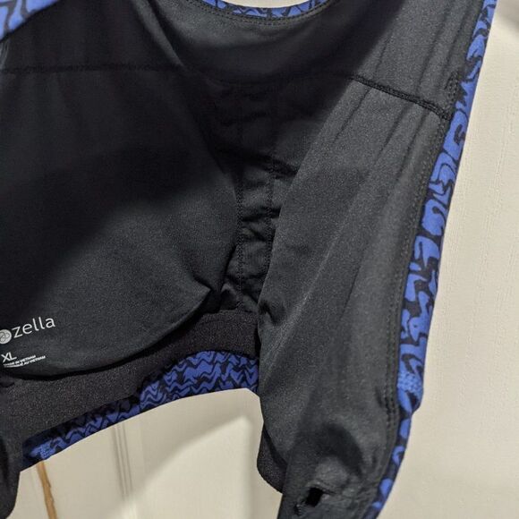 New Zella | Live-In Racerback Bra in Blue Twilight Wave Print - Picture 7 of 10